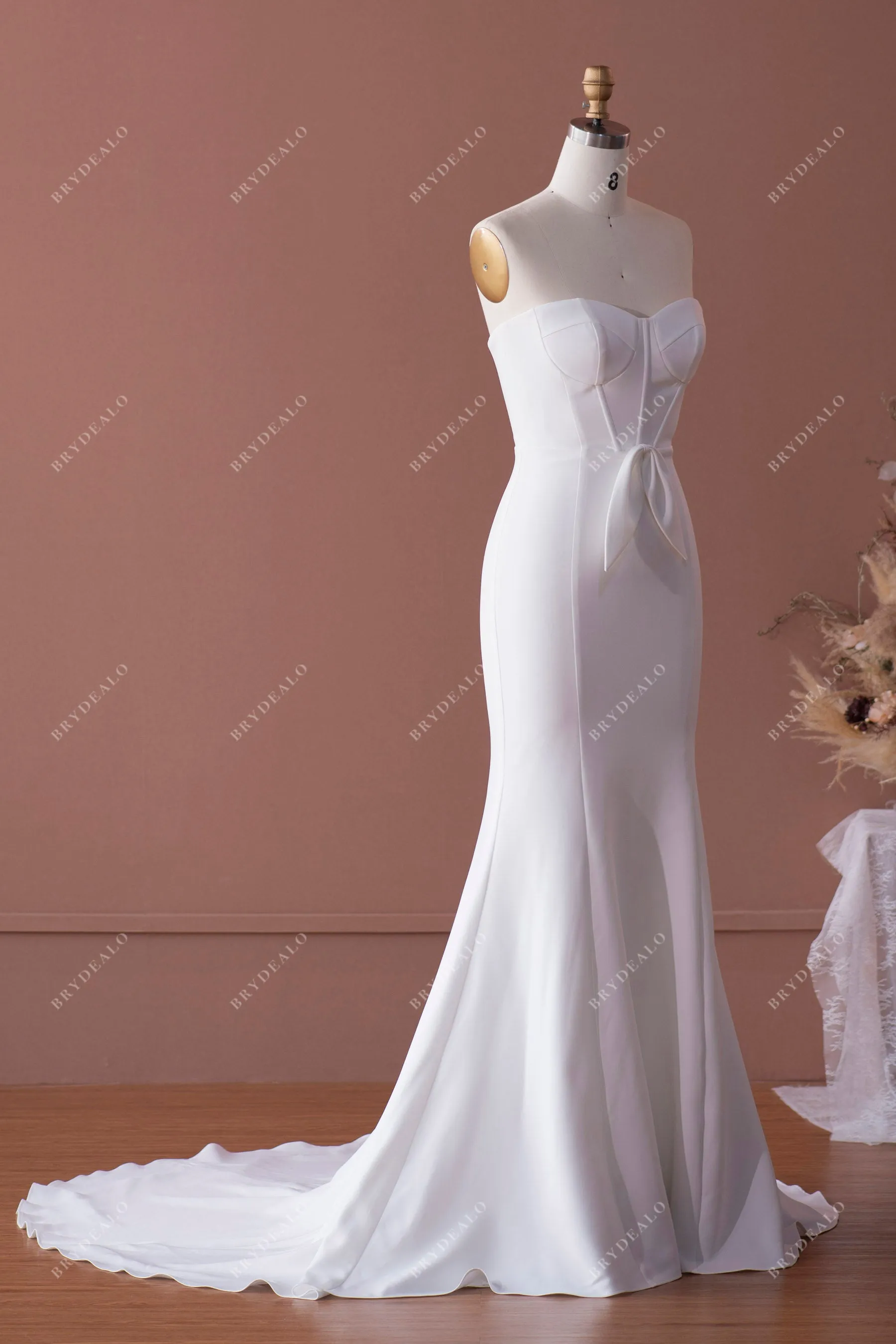Elegant Strapless Mermaid Wedding Dress with Overskirt